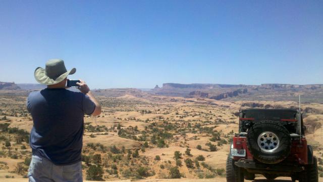 2012-06-06_12-09-29_84