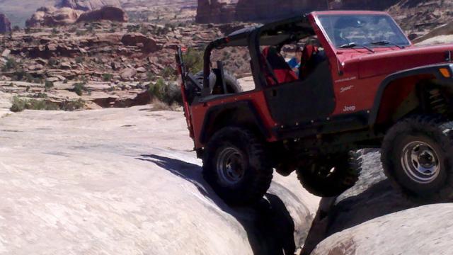 2012-06-06_15-59-48_656